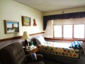 BC_1_cottonwood_room.jpg